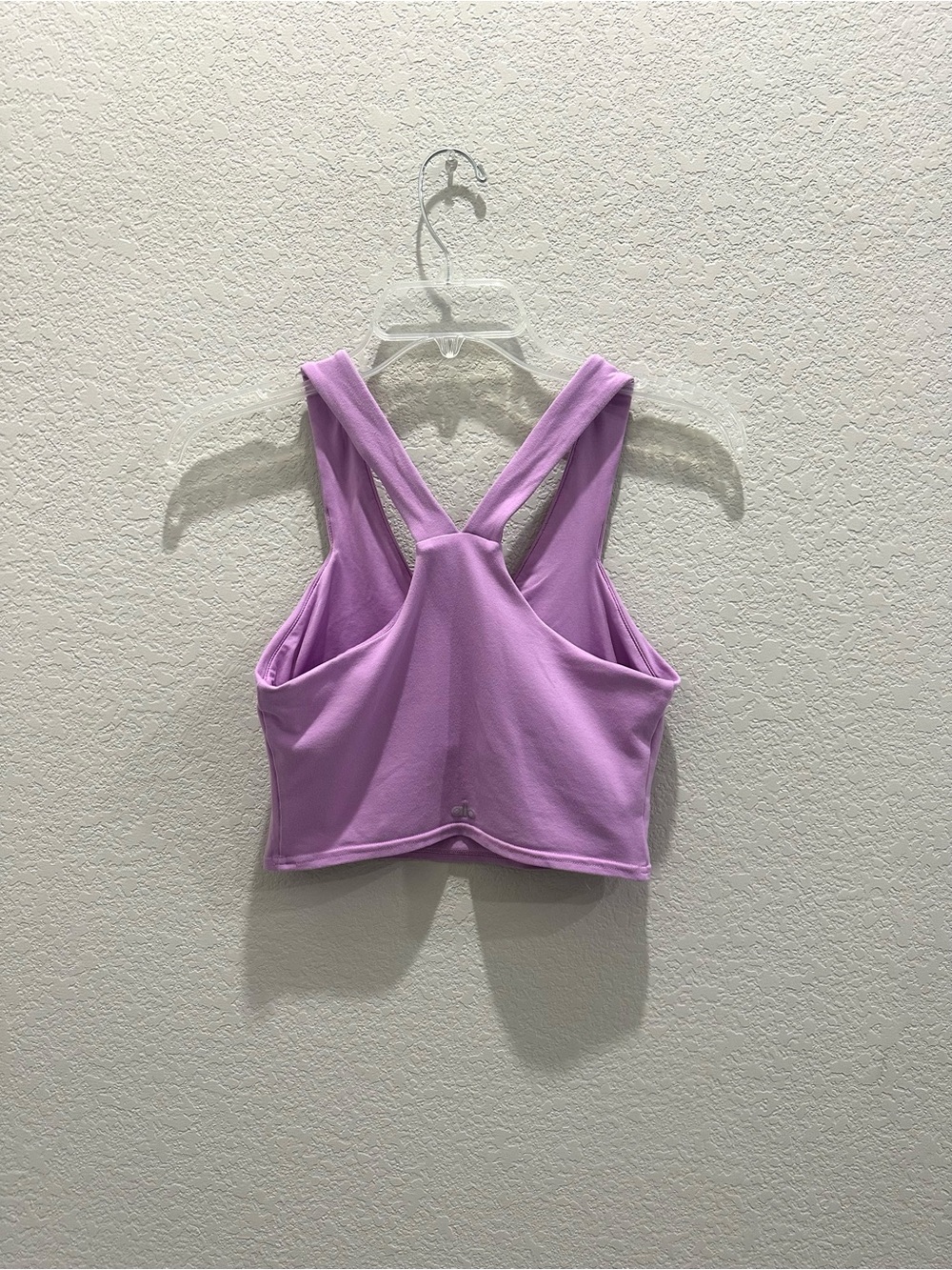 ALO Yoga Lavender V-Back Seamless Tank Size Medium - Picture 4 of 5